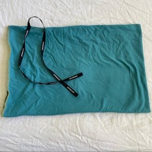 Patagonia pillowcase carry all